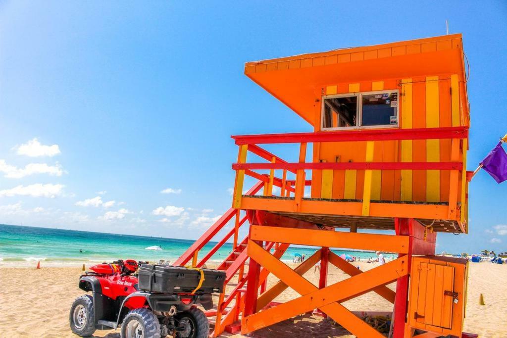 Apartment 2 Bedroom 2 Bath With Patio On 11th Collins Ave Miami Beach